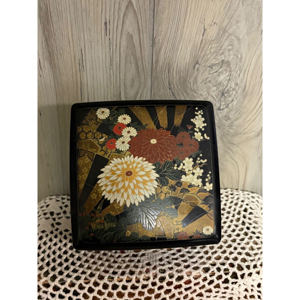 Vintage P. Shine Co Japanese Lacquerware Trinket Box Black Floral Chrysanthemum